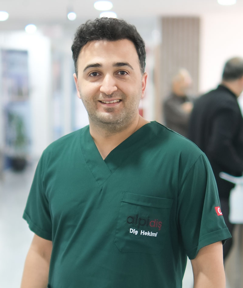 Uzm. Dr. Dt. Mikail Yasin 