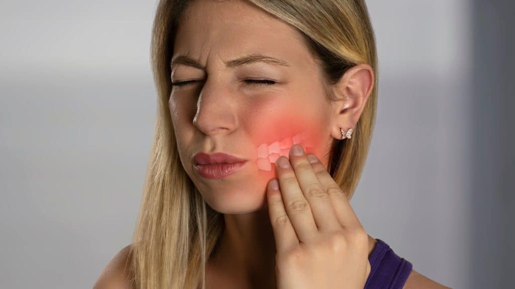 implant yan etkileri diş ağrısı